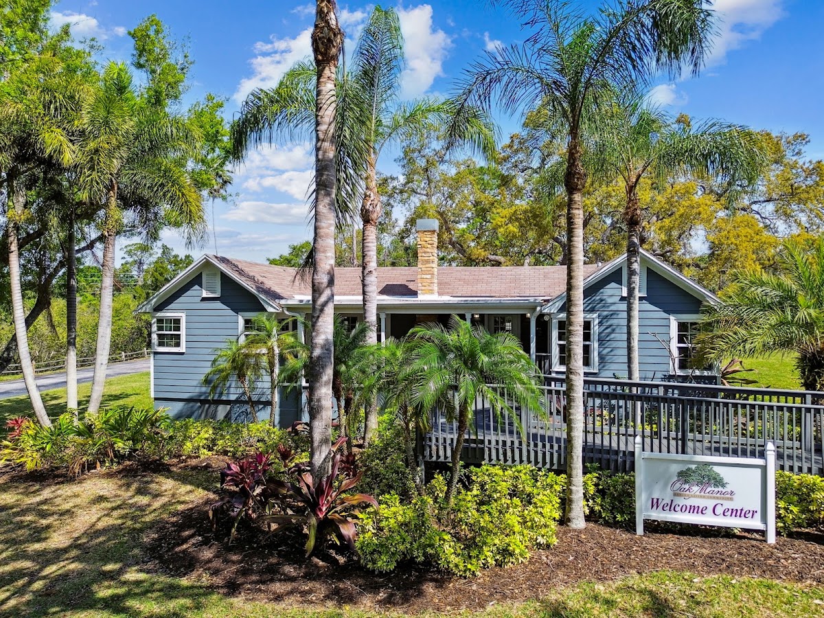 Oak Manor Senior Living Community