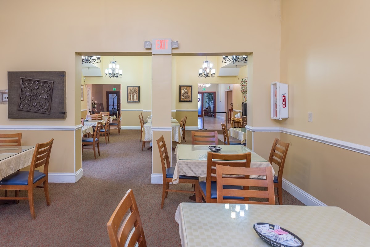 Colonial Assisted Living at West Palm Beach Fl